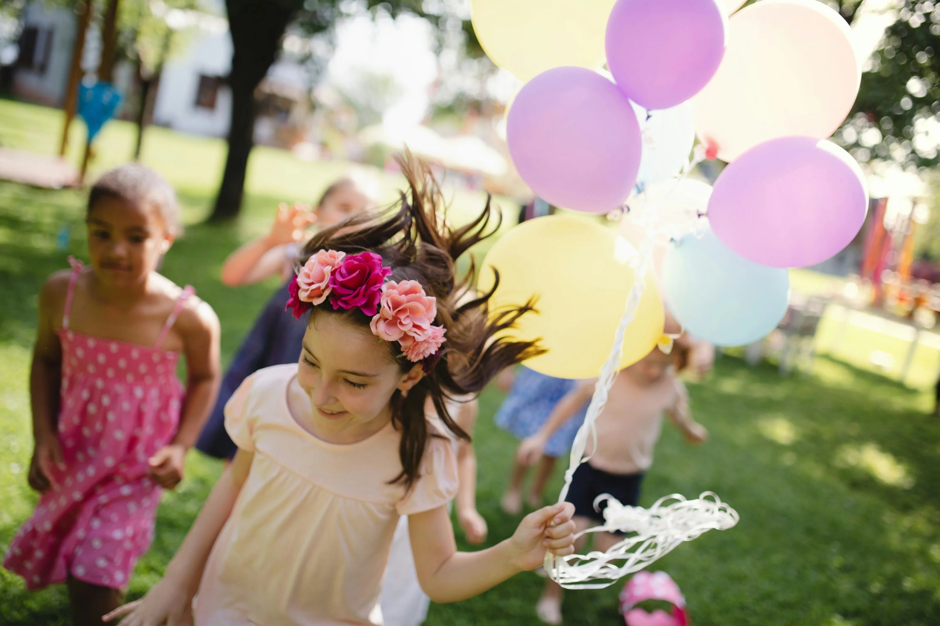 Anniversaire_avec_ballons.webp